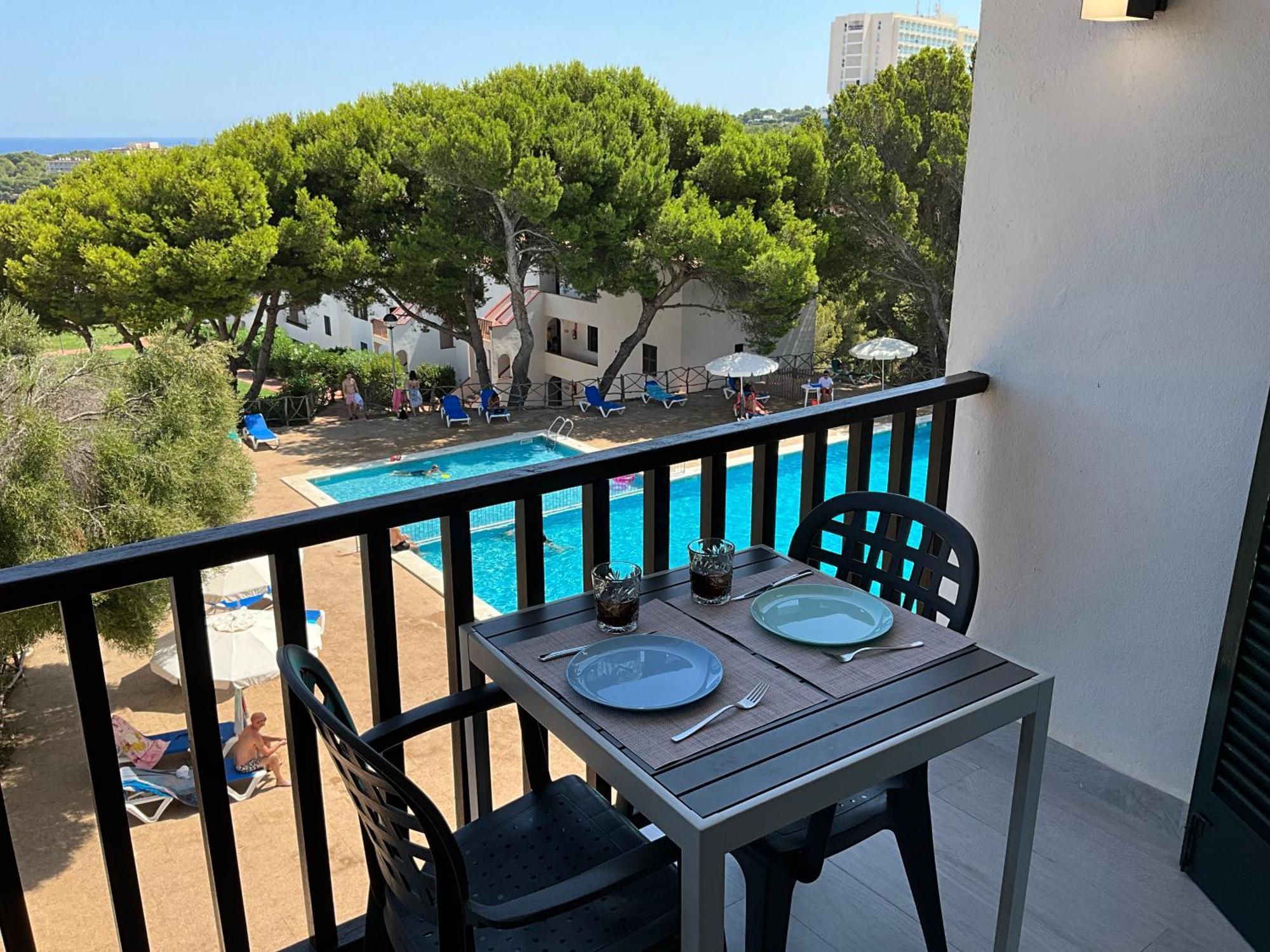 Апартаменти Vistas Al Mar Y La Piscina Ареналь-д'ен-Кастель Екстер'єр фото
